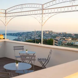 https://bnb-a-casa-di-grumy.hotels-amalfi.com