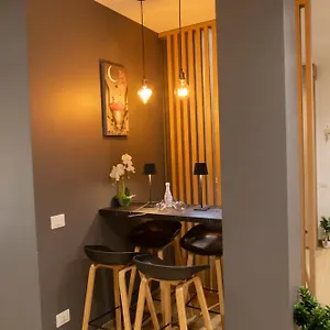 https://alleria-rooms.hotels-amalfi.com