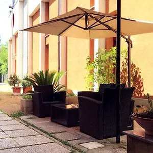 https://hotel-maxim-bologna.emilia-romagnahotels.net